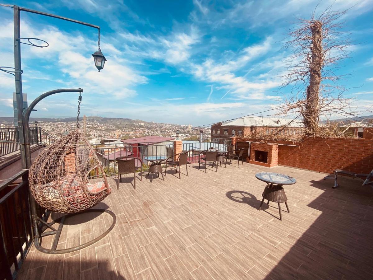 9 Borbalo Street Apartment With Terrace Tbilisi Esterno foto